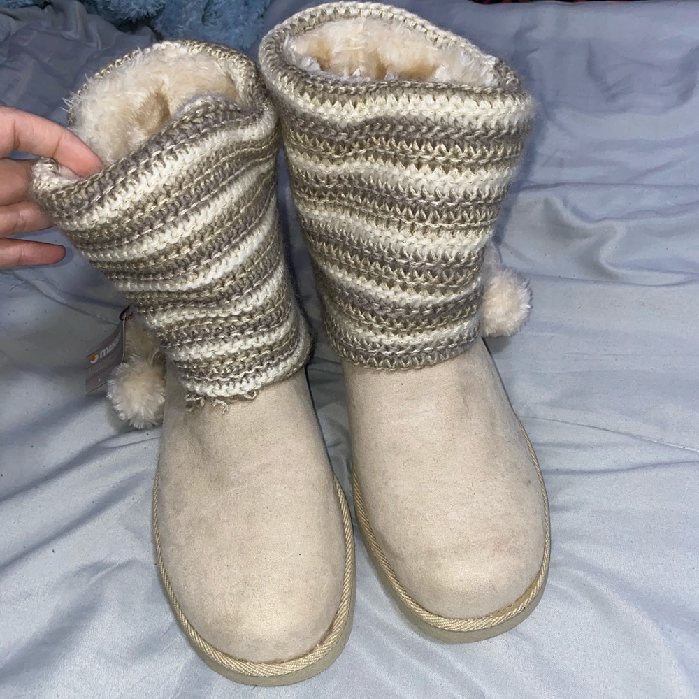 Short boots